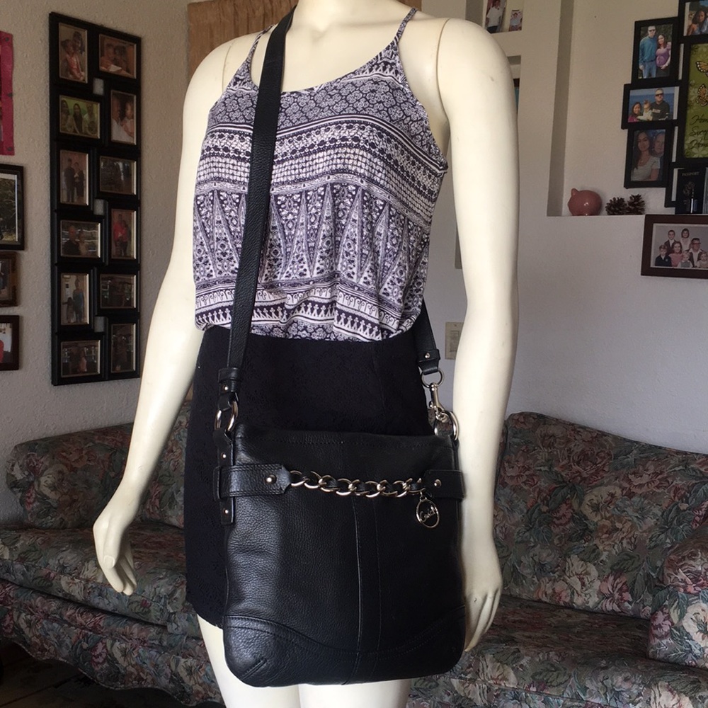 COACH SIGNATURE CHAIN DUFFLE SHOULDER/CROSSBODY